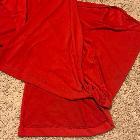 ❤️Express Open Leg Red Jumpsuit ❤️ - Picture 5 of 8